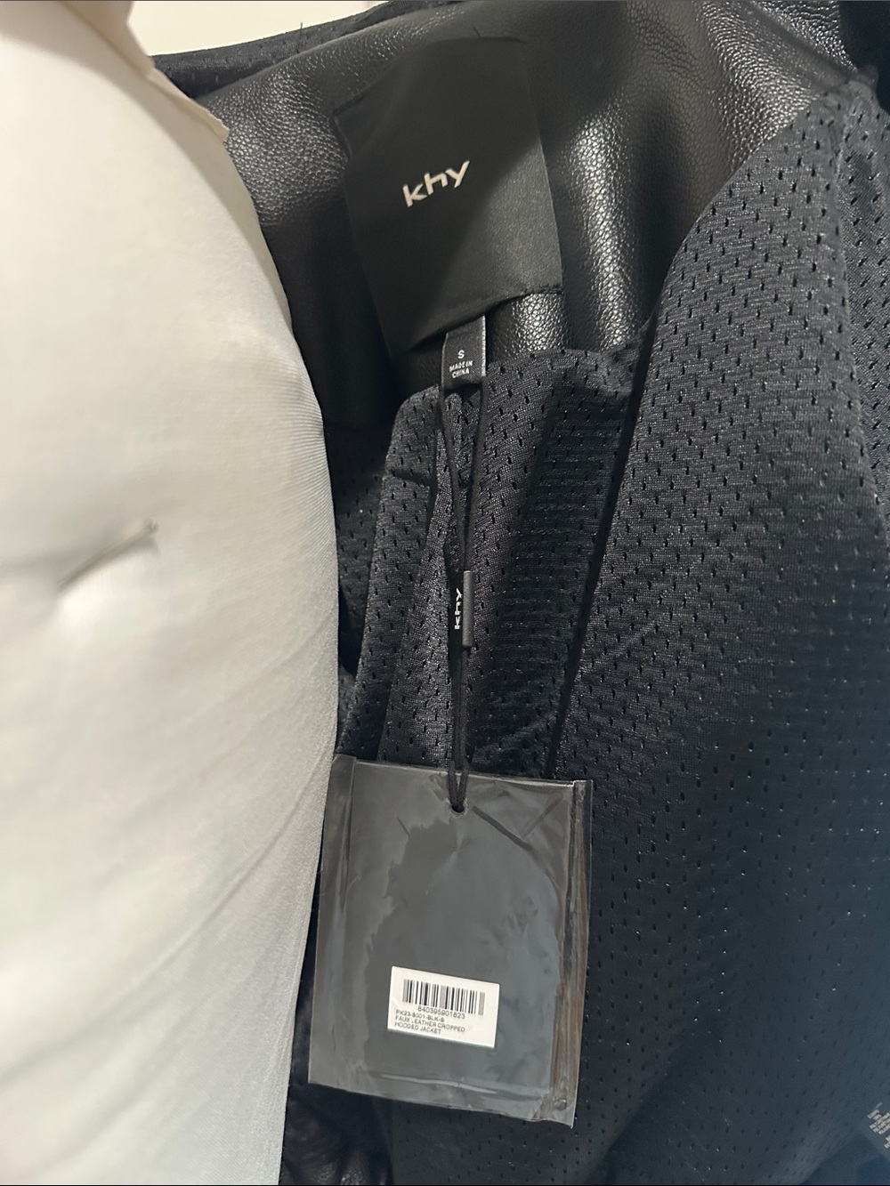 Khy Cropped Black Faux-Leather Hooded Jacket - Picture 5 of 5